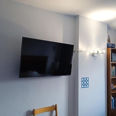 Superviews, Parking 24H Vigilado Incluido Y Netflix En Habitacion Independiente Con Bano Privado En Apartamento Particular, Francais&English ビルバオ エクステリア 写真