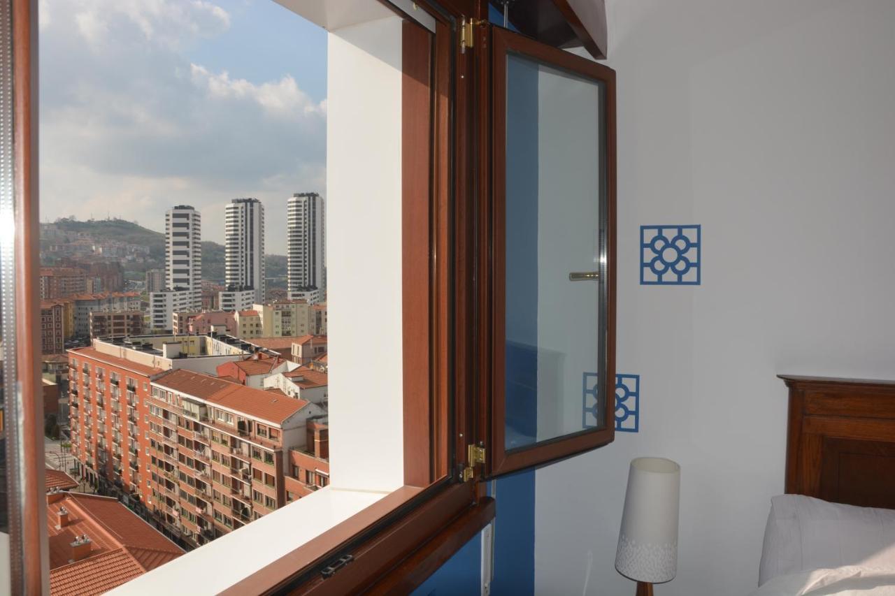 Superviews, Parking 24H Vigilado Incluido Y Netflix En Habitacion Independiente Con Bano Privado En Apartamento Particular, Francais&English ビルバオ エクステリア 写真