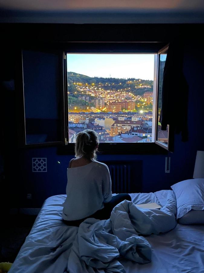 Superviews, Parking 24H Vigilado Incluido Y Netflix En Habitacion Independiente Con Bano Privado En Apartamento Particular, Francais&English ビルバオ エクステリア 写真
